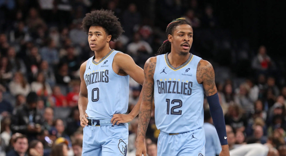 意媒：拜仁天才边锋利契纳或离队，尤文和米兰等队有意争夺（意媒：拜仁新星边锋利契纳或将离队，尤文米兰等队有意竞逐）