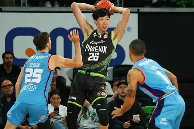 赛季报销！布伦特福德官方确认法比奥·卡瓦略十字韧带重伤（布伦特福德官宣：法比奥·卡瓦略十字韧带重伤，本季提前报销）