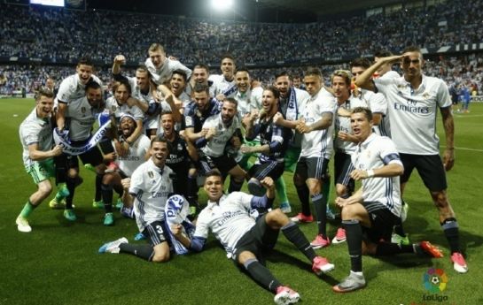 李磊：这赛季我们有争取双冠的机会，但很可惜没有拿到（李磊：本季原有望冲击双冠，最终未能如愿）