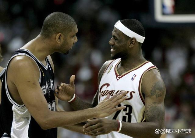 铜梁龙经理：明年目标在中超站稳脚；选主场考量因素比较综合（铜梁龙主帅：明年力争在中超立足，主场选择将综合多重考量）