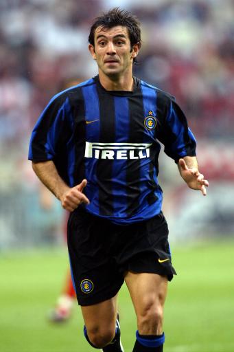 太阳战雷霆伤病报告：布克出战成疑，哈尔滕施泰因等因伤缺席（太阳VS雷霆伤情更新：布克出战存疑，哈尔滕施泰因等人因伤缺阵）