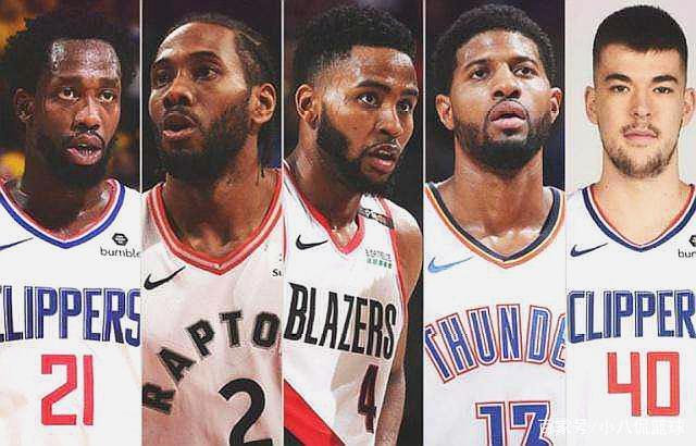 成都蓉城教练组现场观战中韩战，徐正源、金亨镒在场（成都蓉城教练组到场观战中韩大战，徐正源与金亨镒现身）