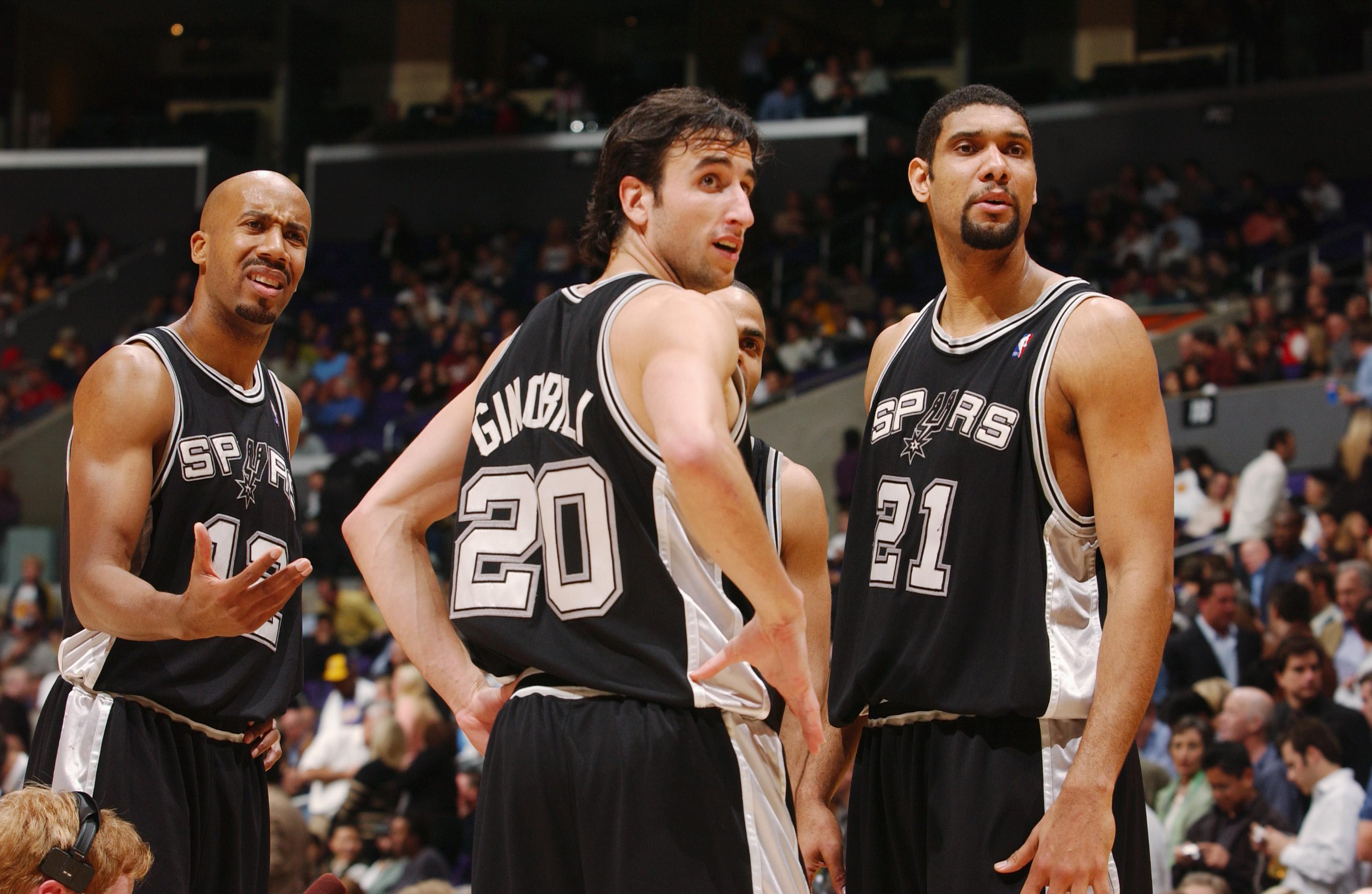 中青赛战报 ｜ 青岛追风少年两支梯队领跑积分榜（中青赛战报 ｜ 青岛追风少年双梯队携手领跑积分榜）